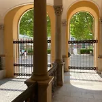 Salinenblick Apartmán *